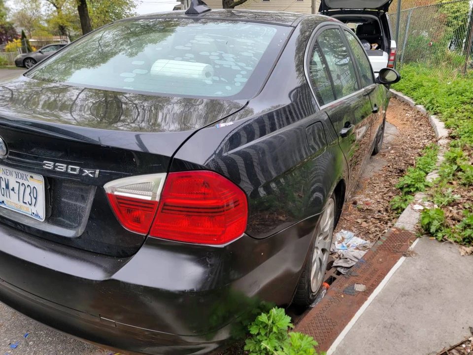 2006 BMW E90 3 Series Sedan - Image 6 of 10
