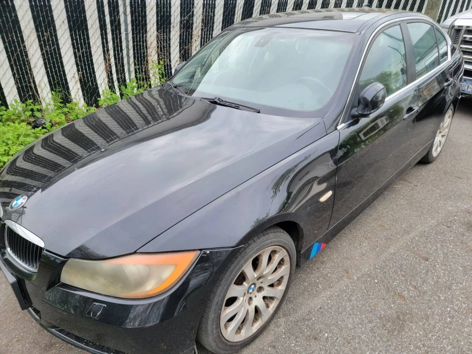 2006 BMW E90 3 Series Sedan - Image 2 of 10
