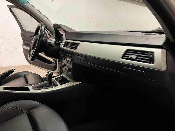 2006 BMW E90 3 Series Sedan - Image 10 of 20