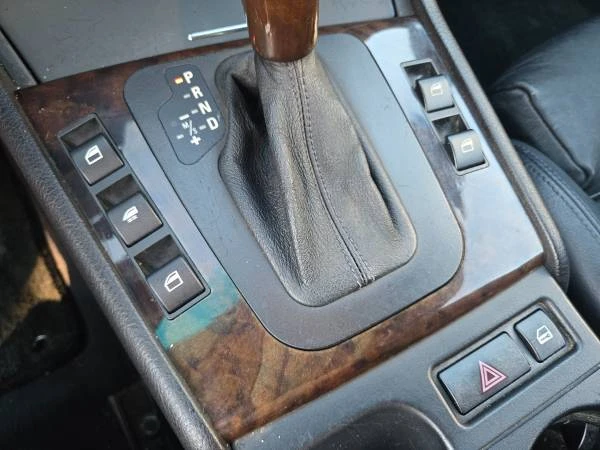 2006 BMW E46 330i & 330Ci - Image 18 of 20