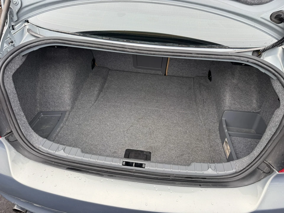 2006 BMW E46 330i & 330Ci - Image 20 of 21