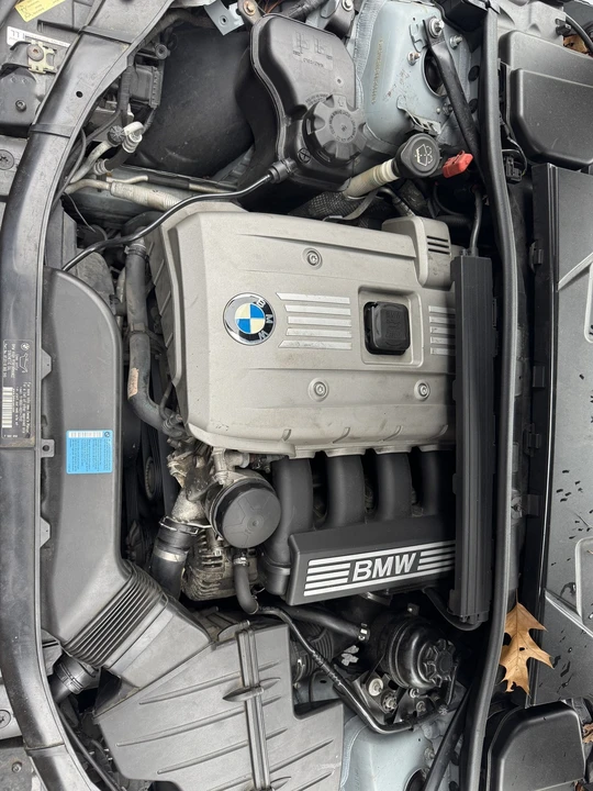 2006 BMW E46 330i & 330Ci - Image 19 of 21