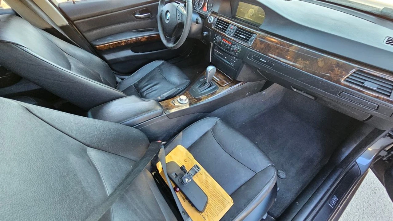 2006 BMW E90 3 Series Sedan - Image 10 of 12