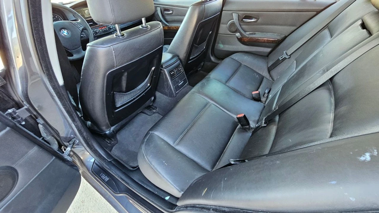 2006 BMW E90 3 Series Sedan - Image 16 of 21