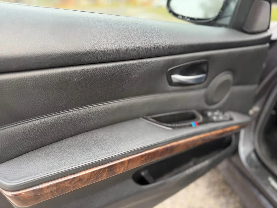 2006 BMW E90 3 Series Sedan - Image 13 of 21