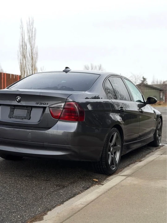 2006 BMW E90 3 Series Sedan - Image 5 of 21