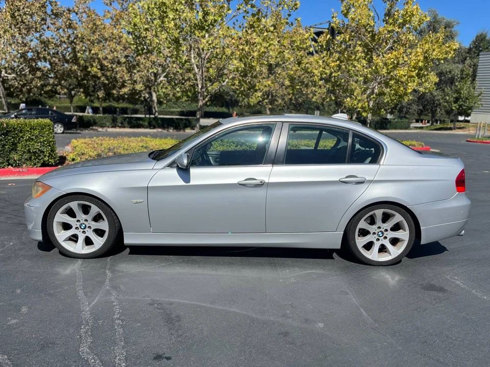 2006 BMW E46 330i & 330Ci - Image 5 of 20