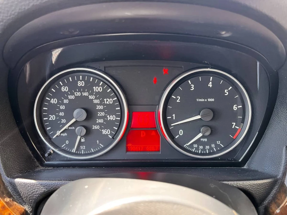 2006 BMW E46 330i & 330Ci - Image 18 of 20