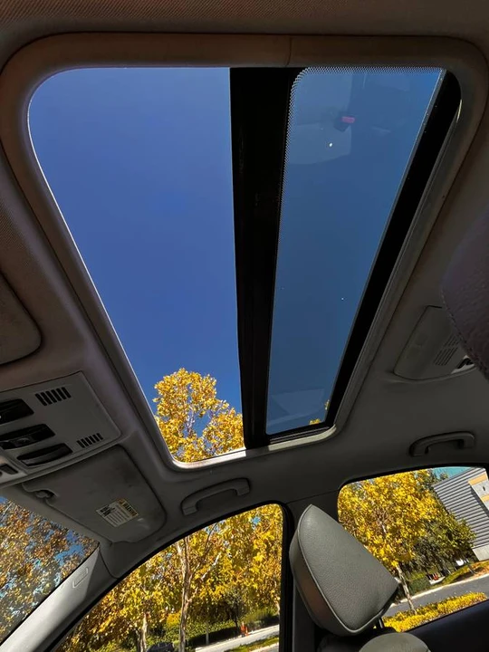 2006 BMW E46 330i & 330Ci - Image 16 of 20