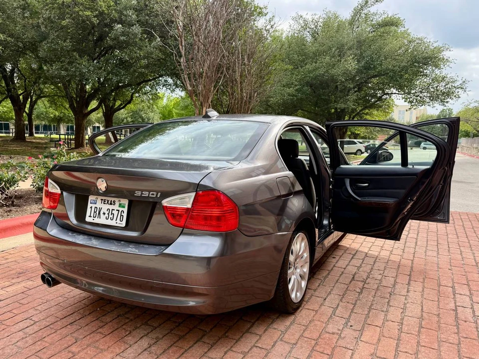 2006 BMW E46 330i & 330Ci - Image 7 of 13