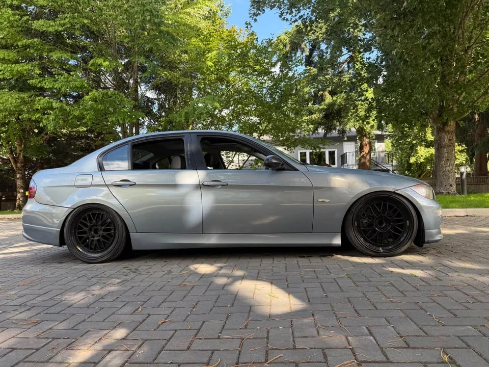 2006 BMW E46 330i & 330Ci - Image 4 of 17