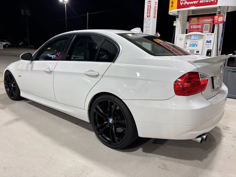 2006 BMW E46 330i & 330Ci - Image 2 of 9