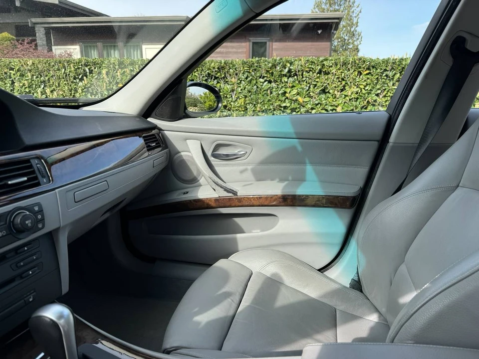 2006 BMW E46 330i & 330Ci - Image 12 of 16