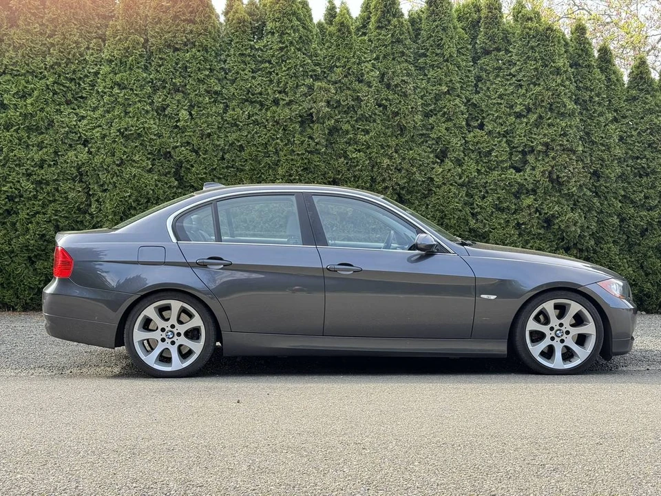 2006 BMW E46 330i & 330Ci - Image 4 of 16