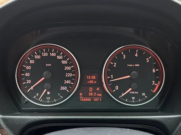 2006 BMW E46 330i & 330Ci - Image 9 of 11