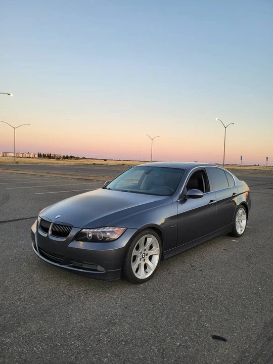2006 BMW E46 330i & 330Ci - Image 2 of 8