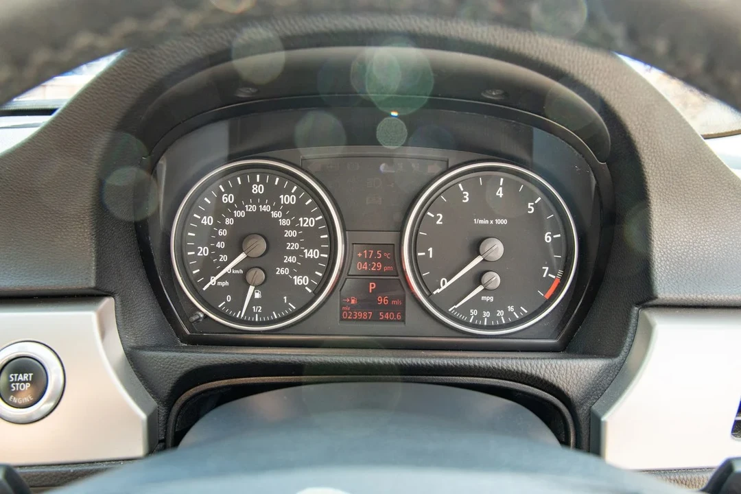 2006 BMW E90 3 Series Sedan - Image 22 of 30