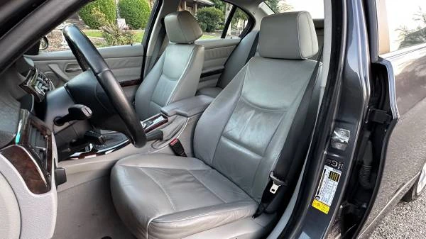 2006 BMW E90 3 Series Sedan - Image 10 of 16