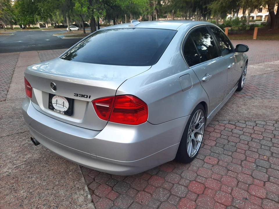 2006 BMW E90 3 Series Sedan - Image 18 of 31