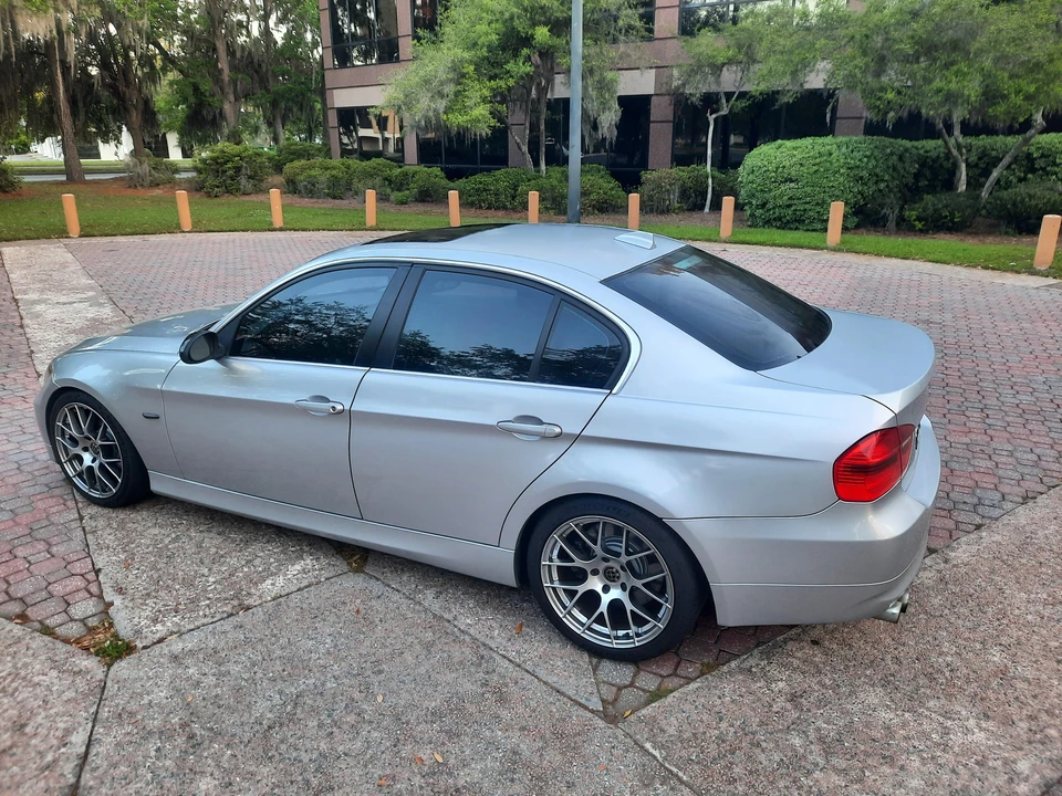 2006 BMW E90 3 Series Sedan - Image 12 of 31