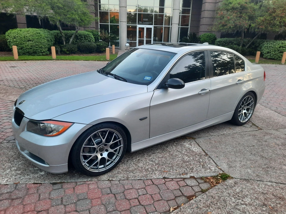 2006 BMW E90 3 Series Sedan - Image 9 of 31