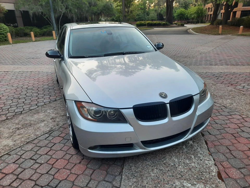 2006 BMW E90 3 Series Sedan - Image 25 of 31