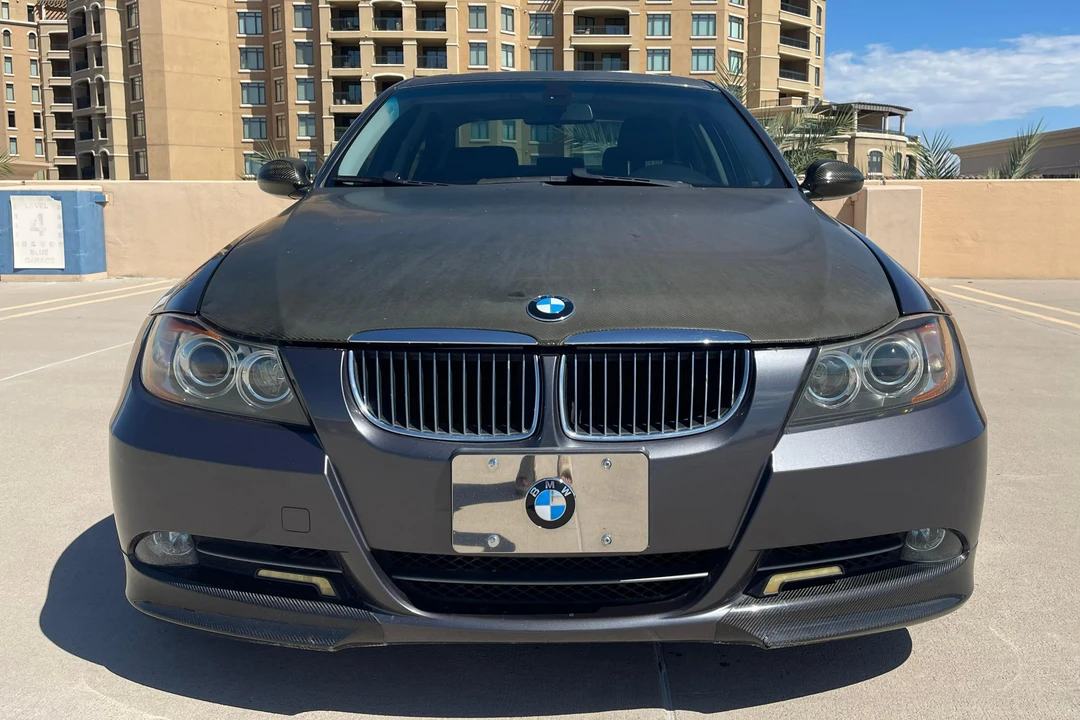 2006 BMW E90 3 Series Sedan - Image 2 of 31