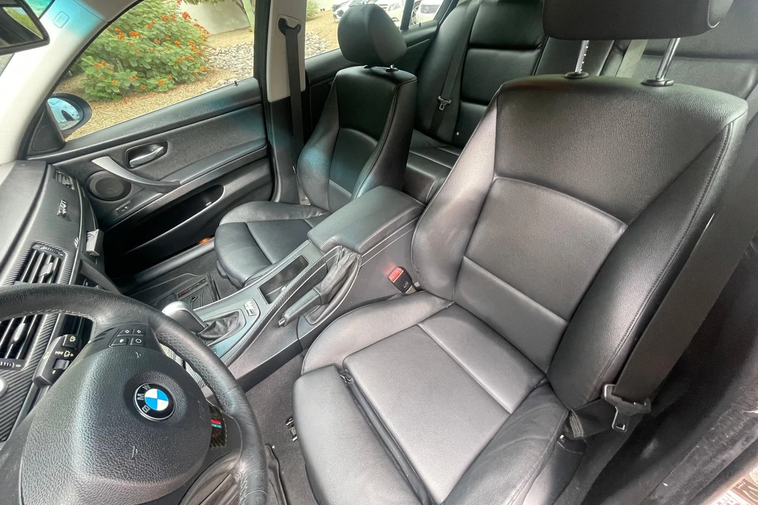 2006 BMW E90 3 Series Sedan - Image 29 of 31