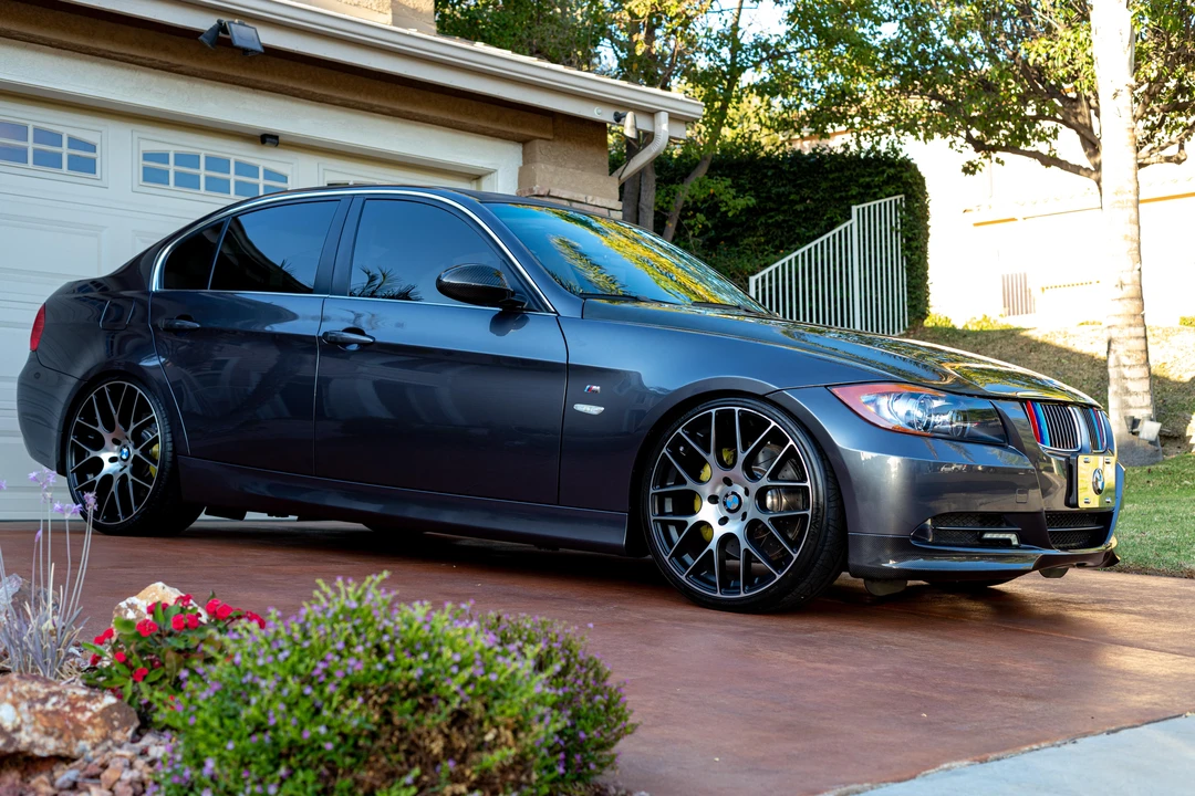 2006 BMW E90 3 Series Sedan - Image 15 of 31