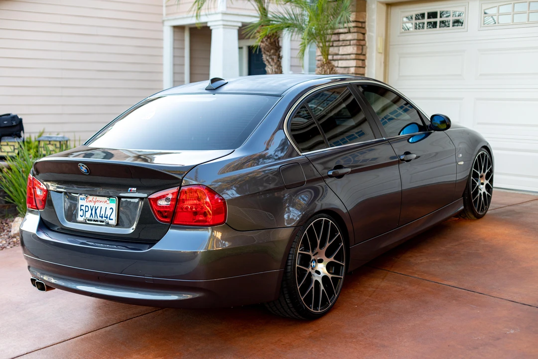 2006 BMW E90 3 Series Sedan - Image 14 of 31