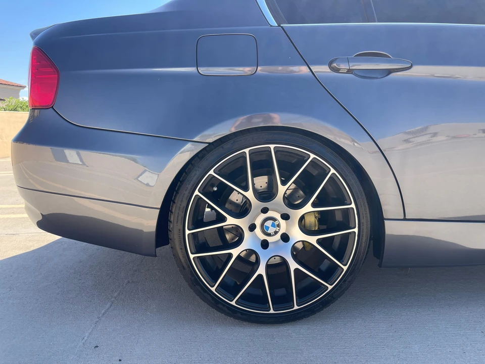 2006 BMW E90 3 Series Sedan - Image 26 of 31