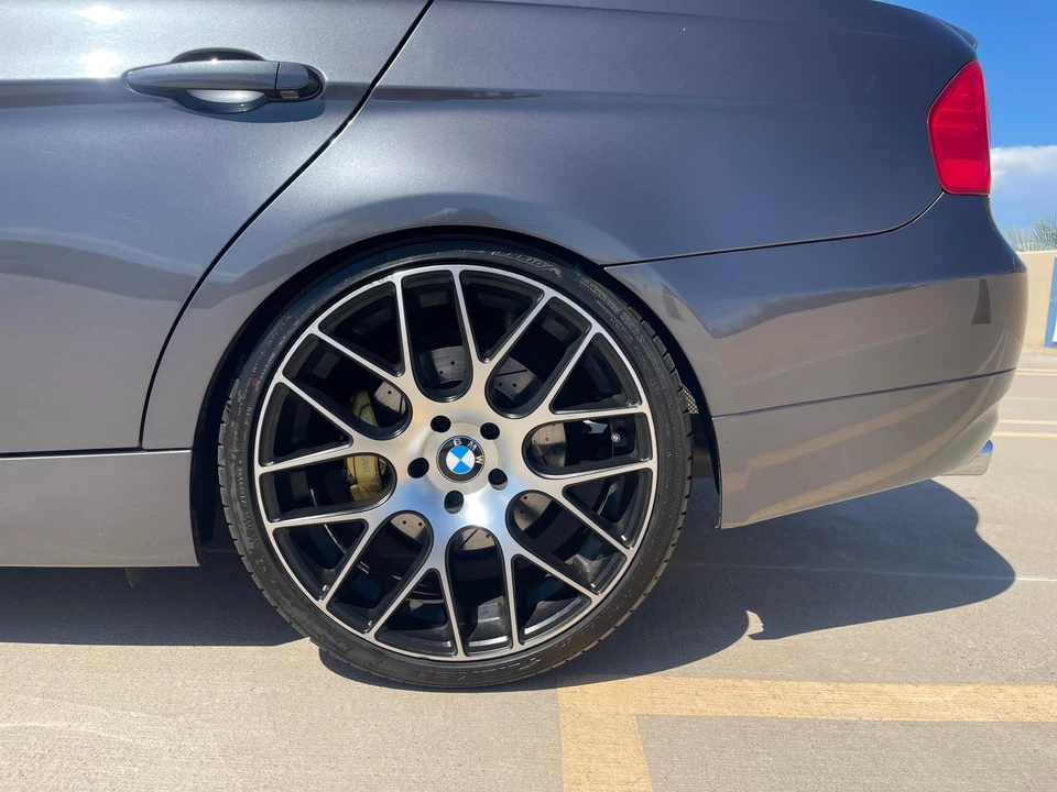 2006 BMW E90 3 Series Sedan - Image 25 of 31