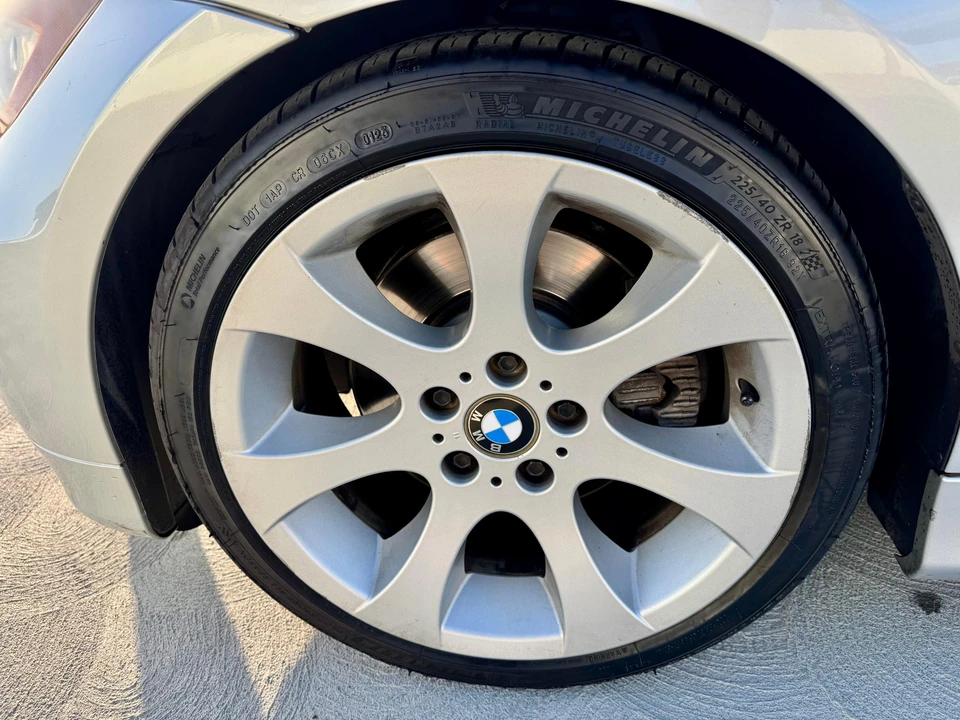 2006 BMW E90 3 Series Sedan - Image 25 of 31