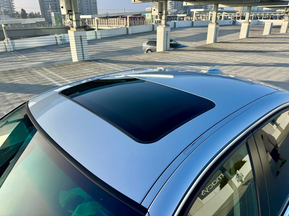 2006 BMW E90 3 Series Sedan - Image 21 of 31