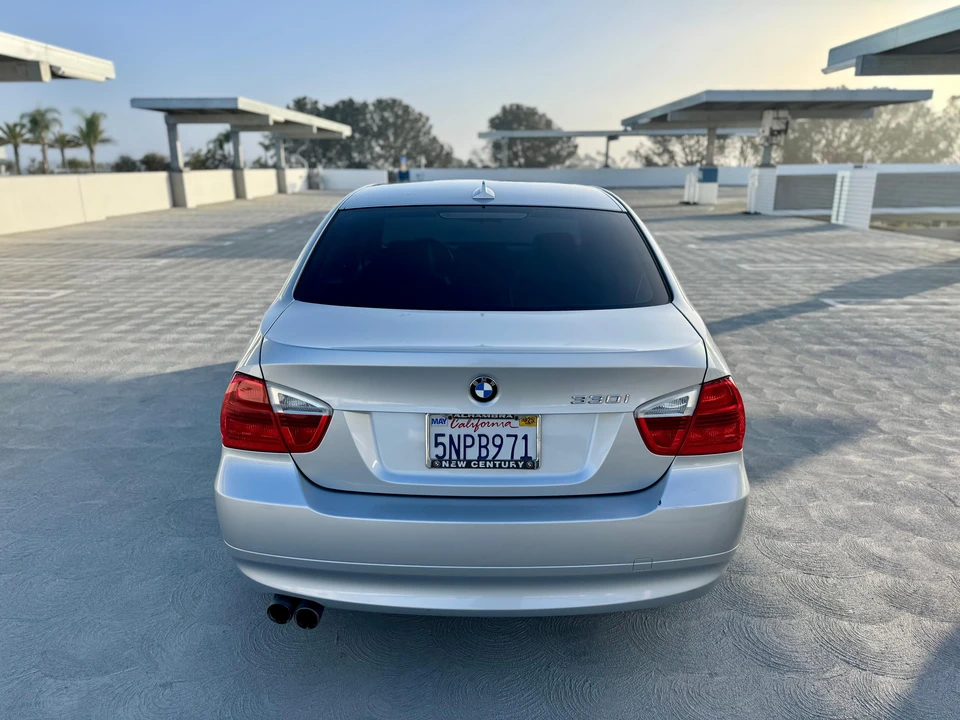 2006 BMW E90 3 Series Sedan - Image 13 of 31