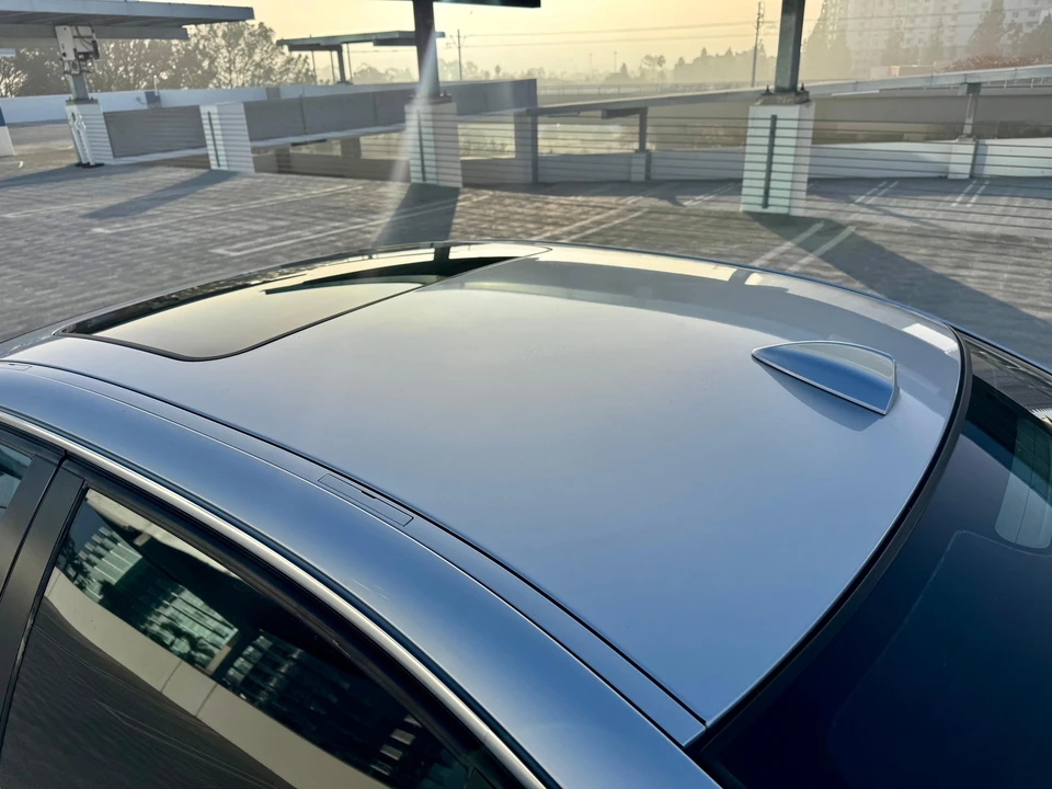 2006 BMW E90 3 Series Sedan - Image 22 of 31