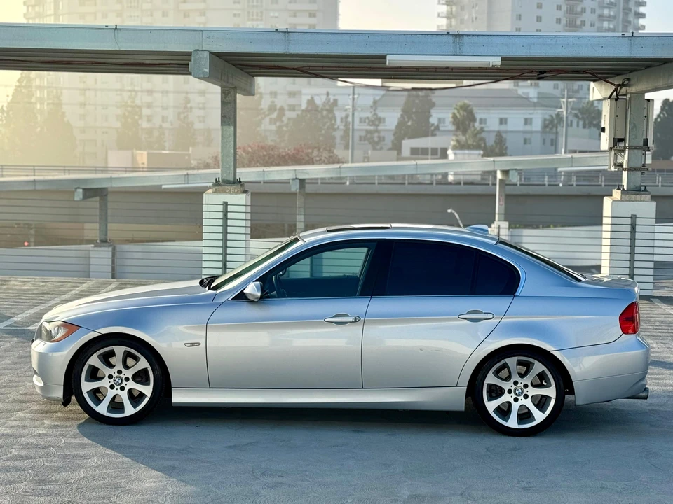 2006 BMW E90 3 Series Sedan - Image 9 of 31