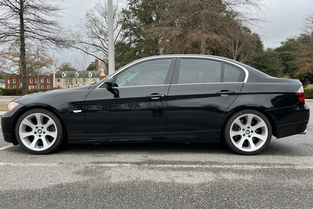 2006 BMW E90 3 Series Sedan - Image 11 of 31