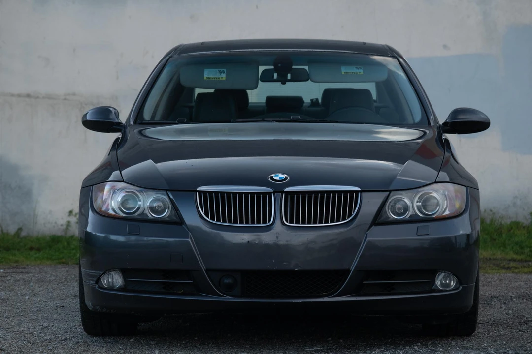 2006 BMW E90 3 Series Sedan - Image 6 of 31
