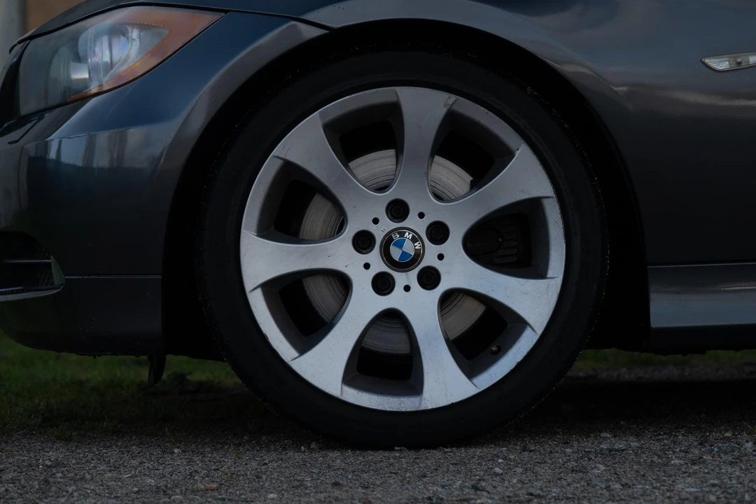 2006 BMW E90 3 Series Sedan - Image 29 of 31