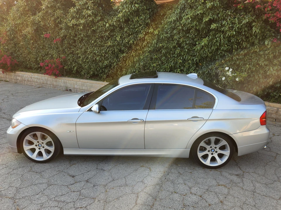 2006 BMW E90 3 Series Sedan - Image 16 of 31