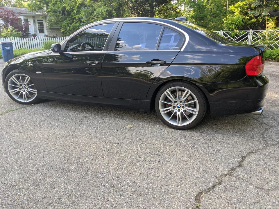 2006 BMW E90 3 Series Sedan - Image 12 of 31
