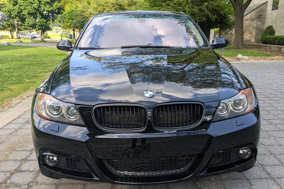 2006 BMW E90 3 Series Sedan - Image 2 of 31