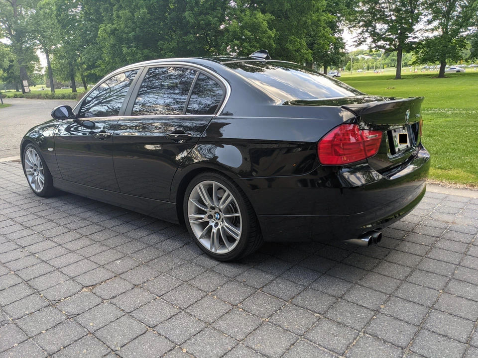 2006 BMW E90 3 Series Sedan - Image 14 of 31
