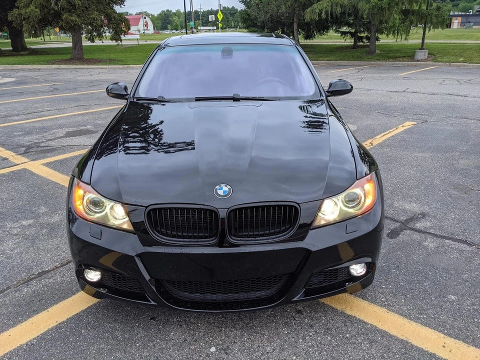 2006 BMW E90 3 Series Sedan - Image 29 of 31