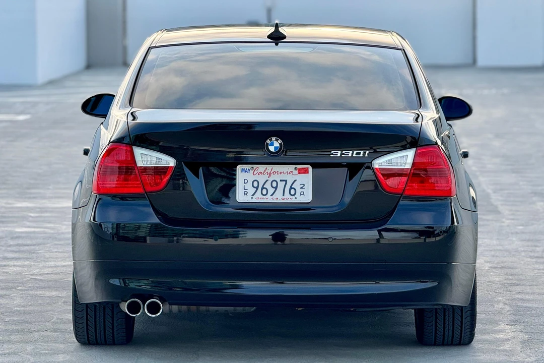 2006 BMW E90 3 Series Sedan - Image 5 of 31