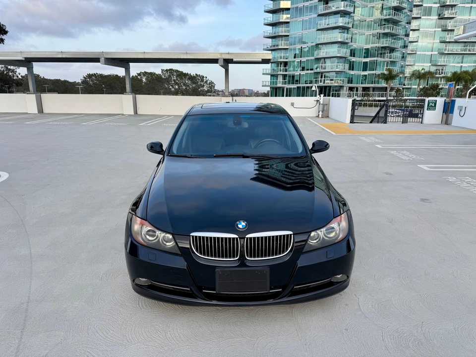 2006 BMW E90 3 Series Sedan - Image 8 of 31