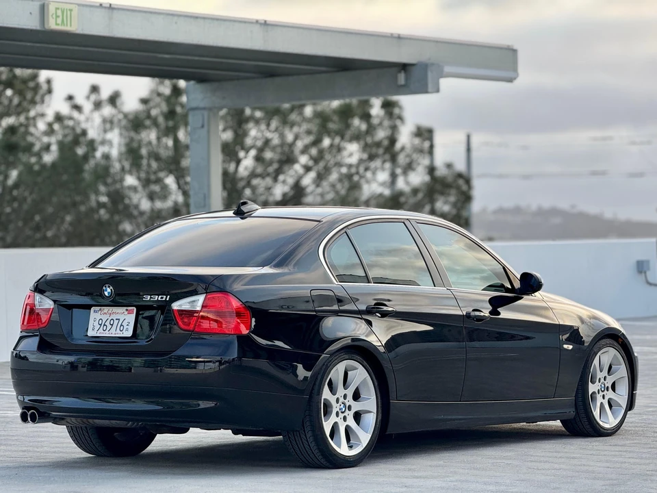 2006 BMW E90 3 Series Sedan - Image 25 of 31