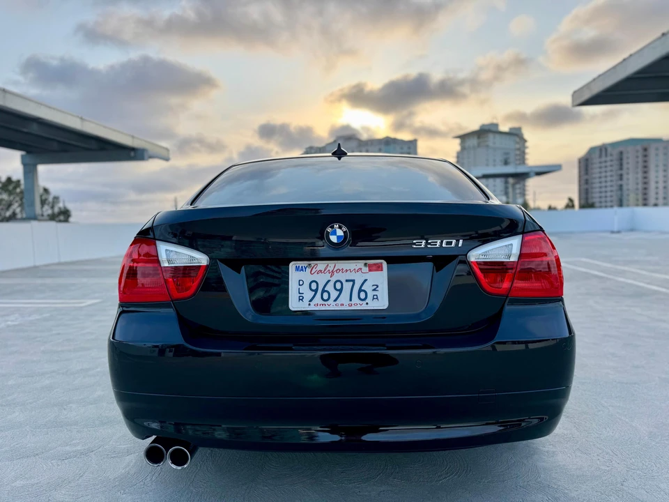2006 BMW E90 3 Series Sedan - Image 20 of 31