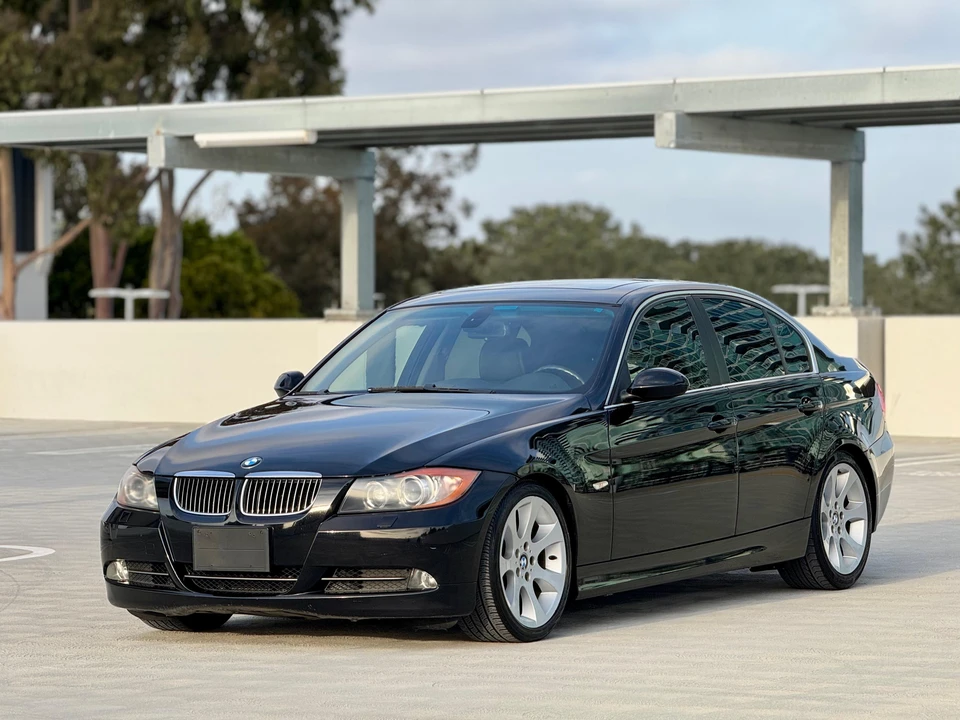 2006 BMW E90 3 Series Sedan - Image 13 of 31